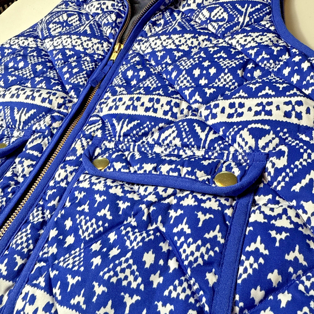 Women's J. Crew Blue Fair Isle Down Puffer Vest Size Small PETITE Winter Holiday - Picture 2 of 9